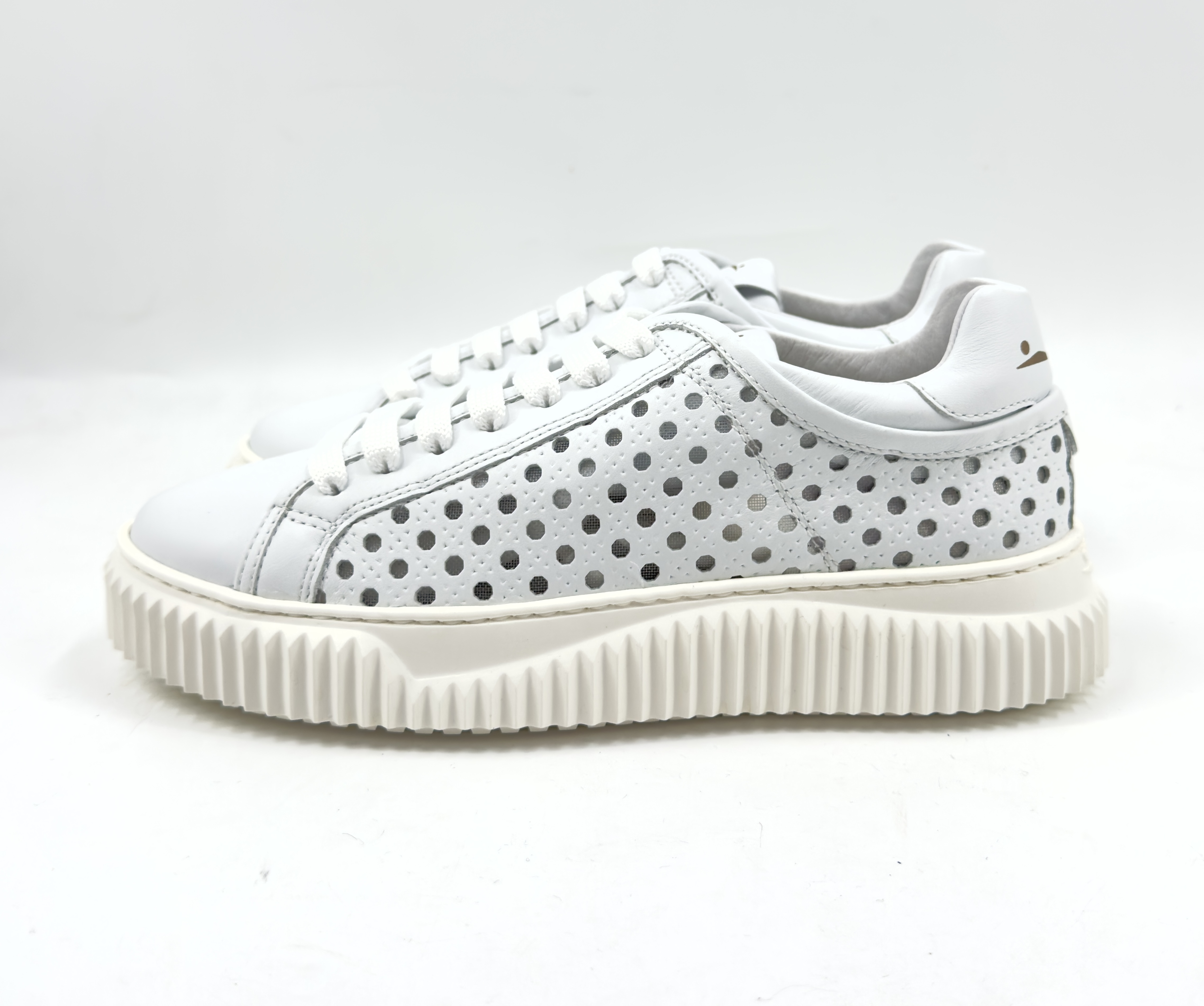 Voile Blanche Кроссовки 25015704