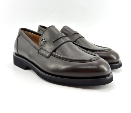 Valentino Лоферы