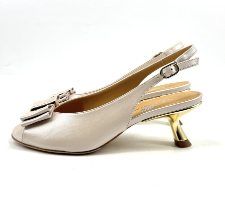 Giovanni Fabiani Босоножки 25012406