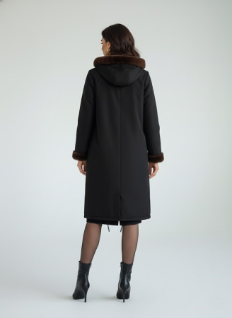 Lou Andrea Парка 25026302