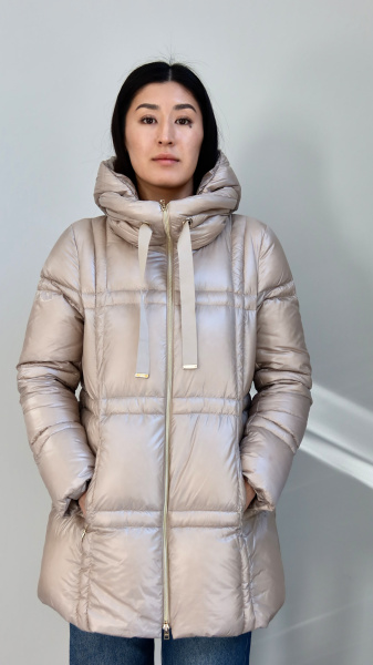 Herno Пуховик 25021802