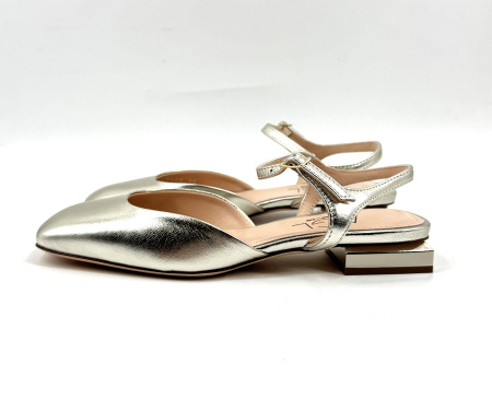 AGL Босоножки 25017101